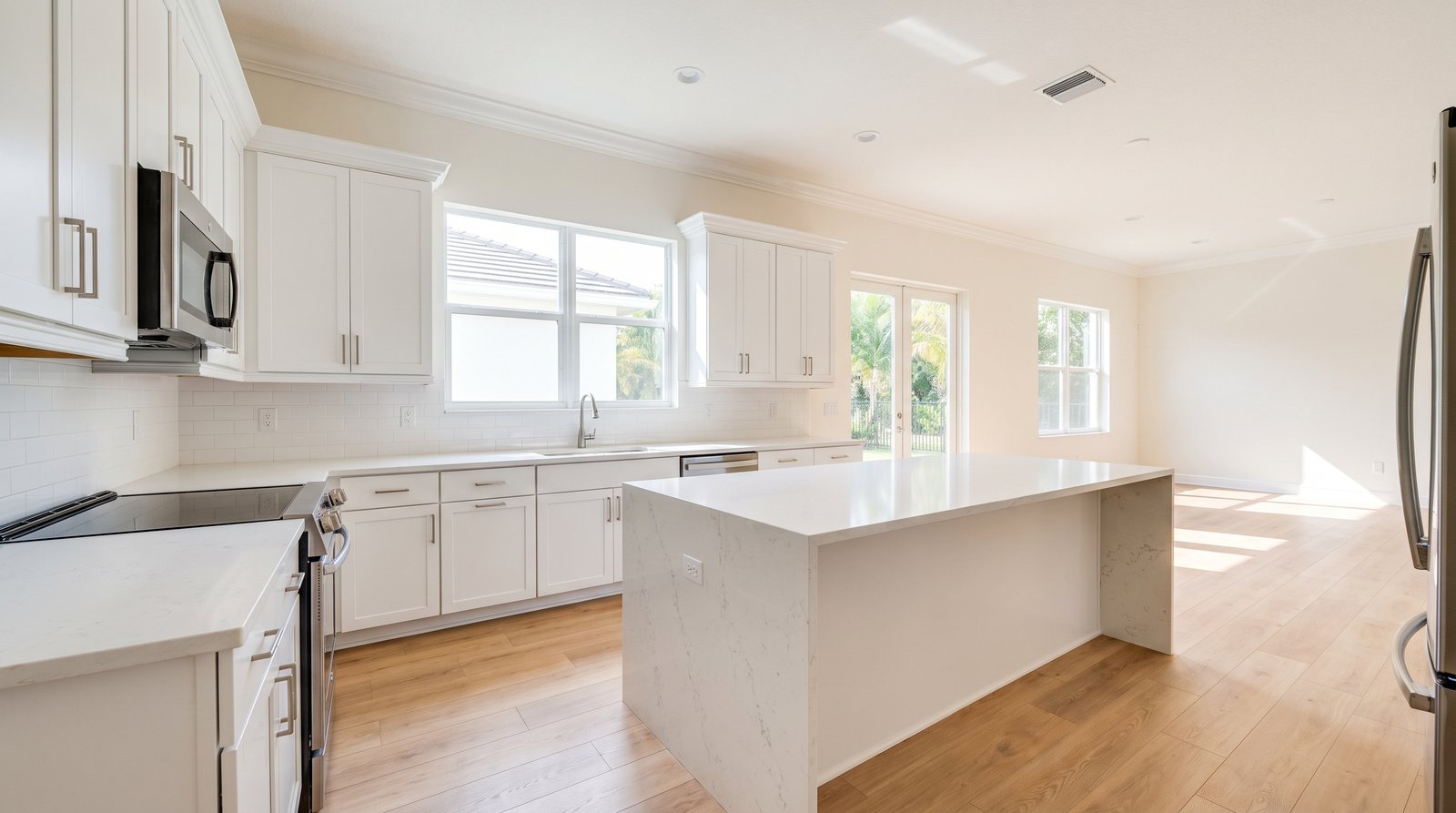 Kitchen Trim & Moulding Installation & Repair